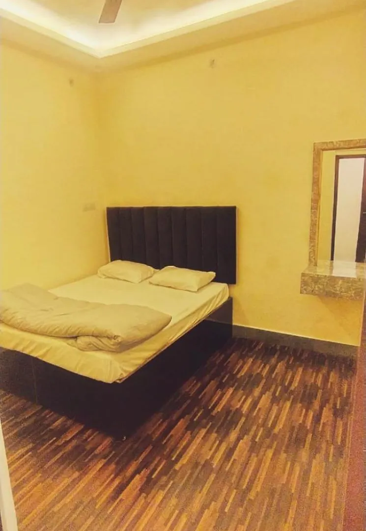 The Temple View Hotel Varanasi Guest house